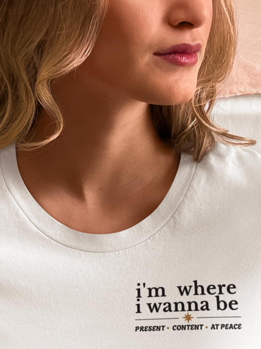 Minimalist 'i'm where i wanna be' Pocket Tee — Relaxed White Graphic T-Shirt